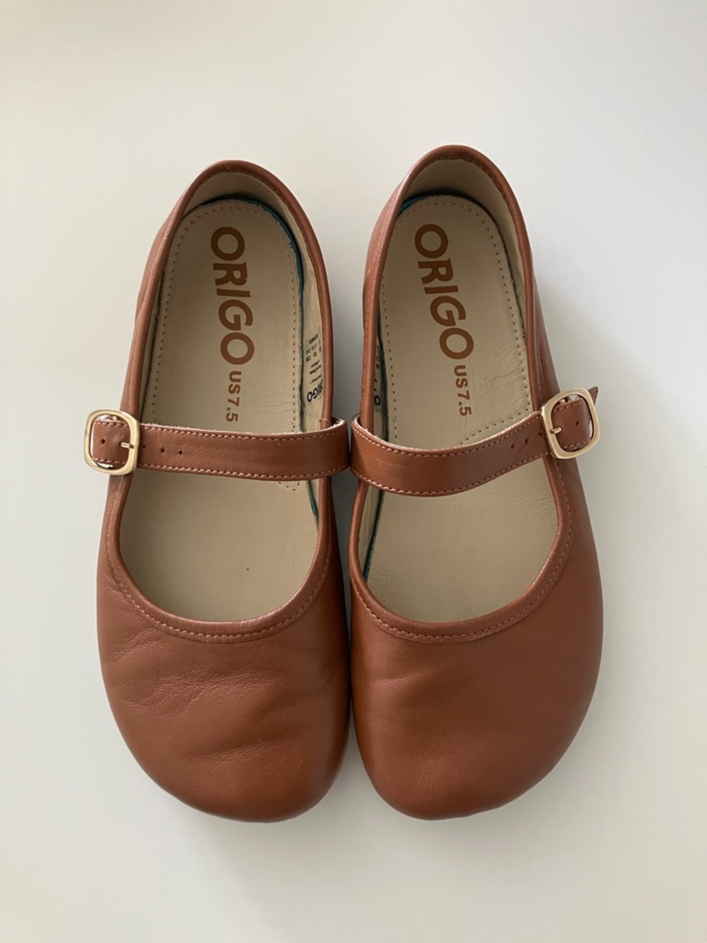 Women's Tan/Light Brown Mary Jane Ballet Flats with Buckle Strap